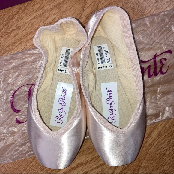 NIB Entrada /Entrada Pro Pro Russian Pointe Ballet - Picture 4 of 7